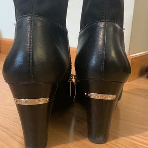 6 pairs come in this box. BATCH #3